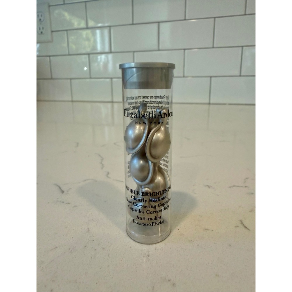Elizabeth Arden Visible Brightening Clearly Radiant Spot Correcting Capsules
